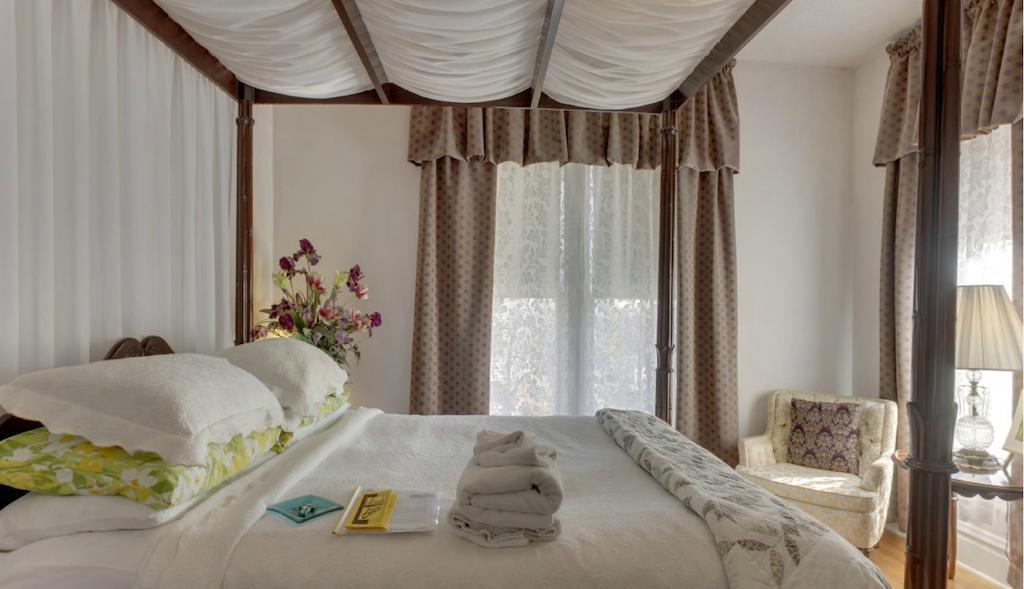 Garden House Bed And Breakfast Hannibal Quarto foto